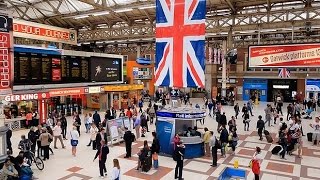 A Walk Through The London Victoria Station London England [upl. by Cynthea]